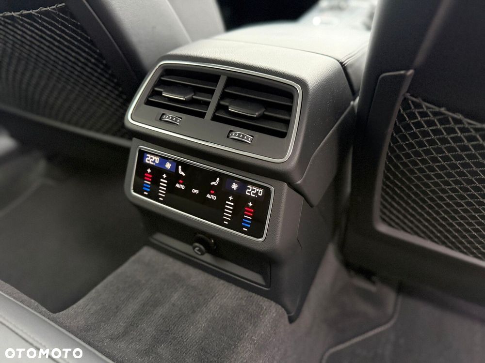 Audi A6 Allroad - 14
