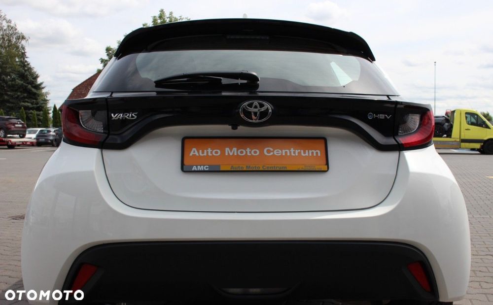 Toyota Yaris - 7