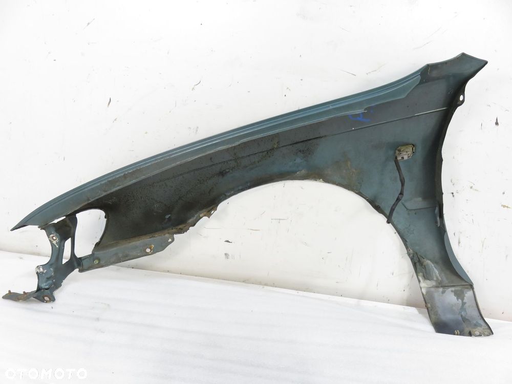 BŁOTNIK PRAWY PRZEDNI TOYOTA COROLLA E10 LIFT - 6