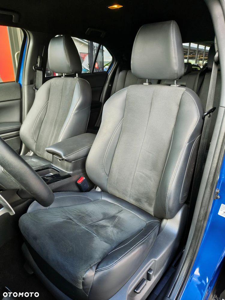 Mitsubishi Eclipse Cross 4WD Plus Select - 33