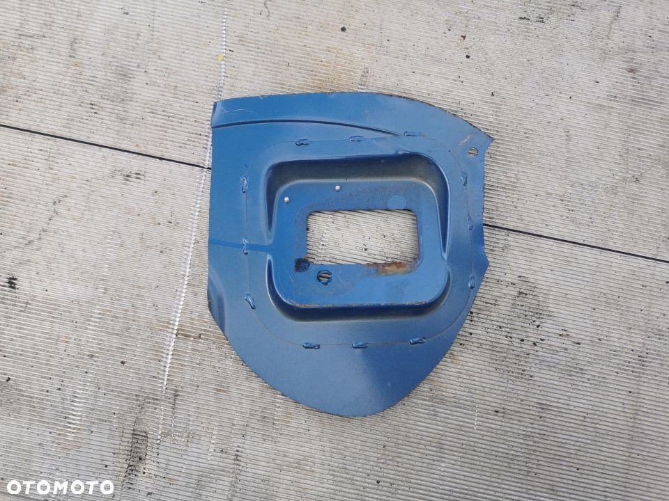 blacha mocowanie klimatyzacji vw t4 - 2