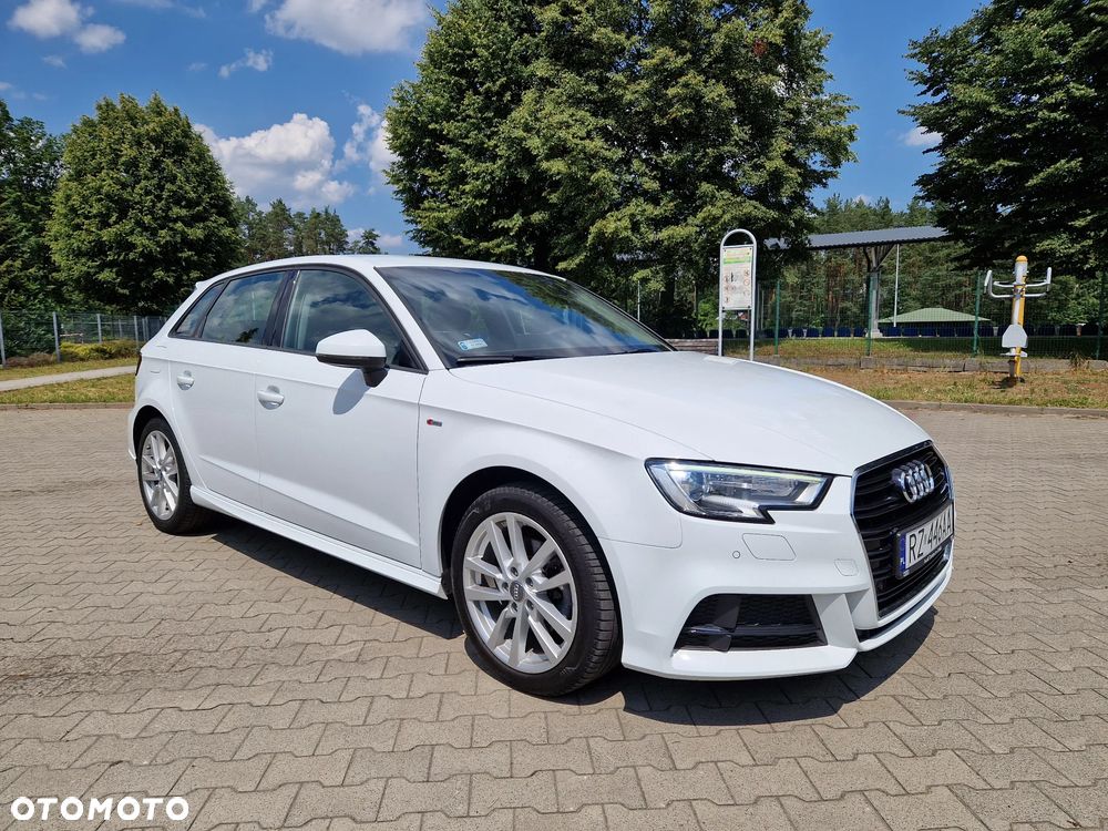 Audi A3 Sportback - 14