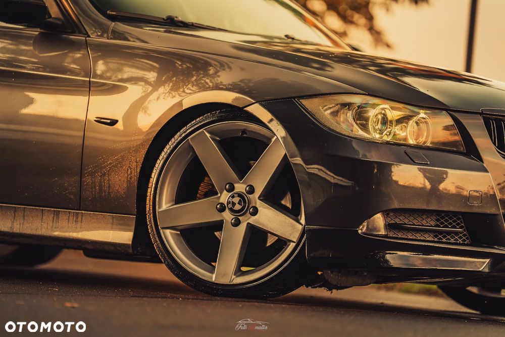BMW Seria 3 - 17