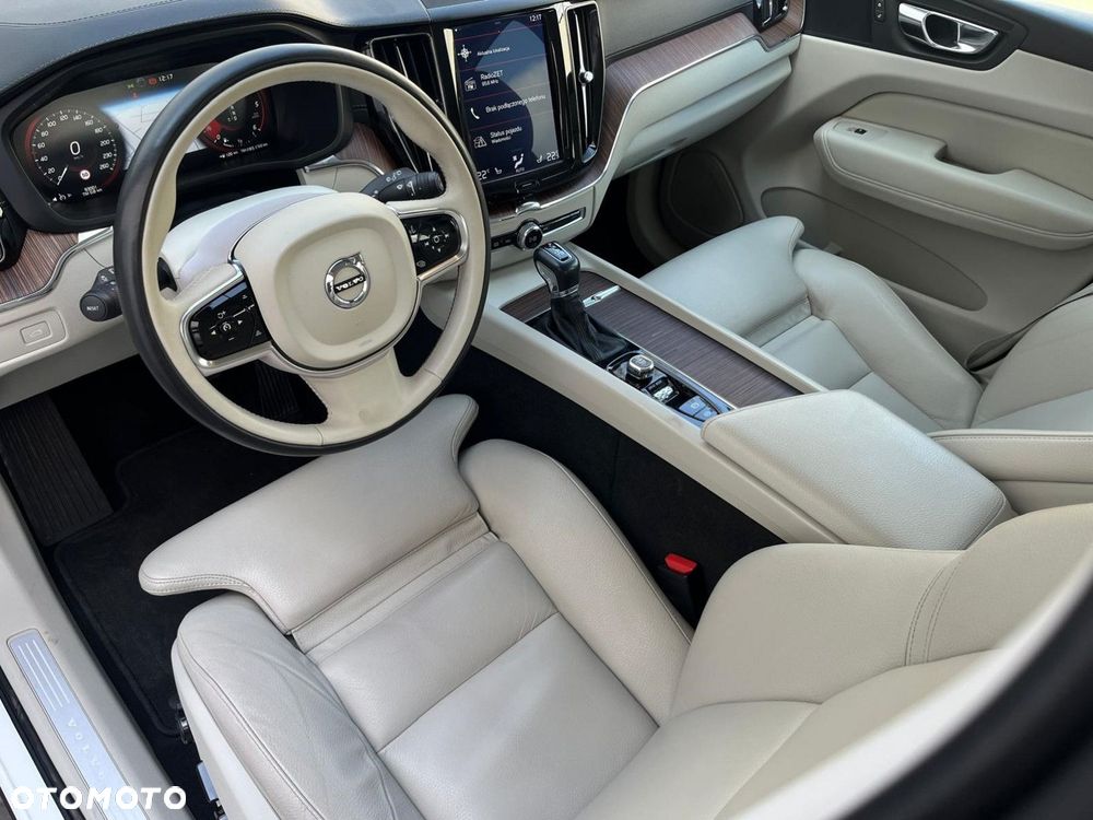 Volvo XC 60 - 13