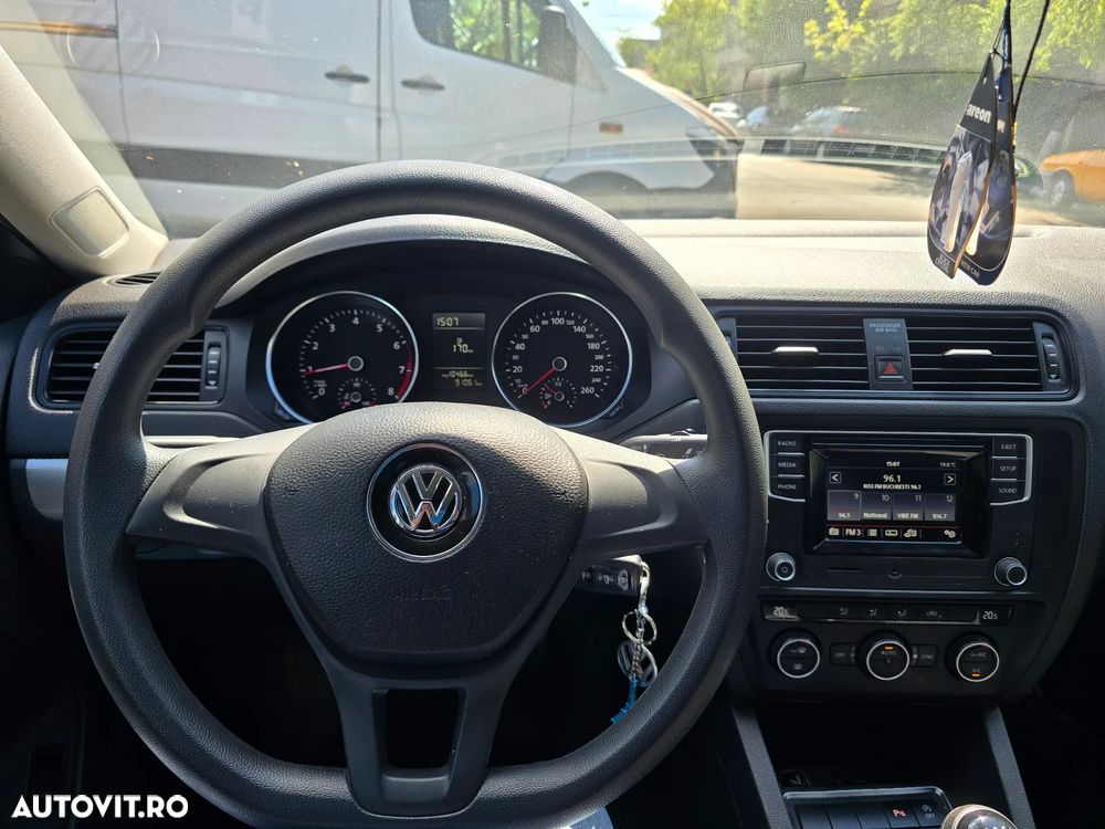 Volkswagen Jetta 1.2 TSI Comfortline - 9
