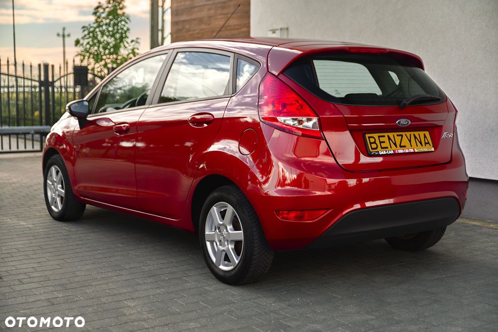 Ford Fiesta 1.25 Champions Edition - 17