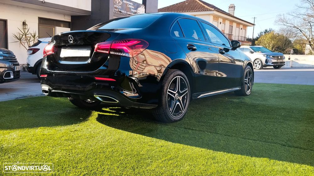 Mercedes-Benz A 250 Limousine e AMG Line - 4