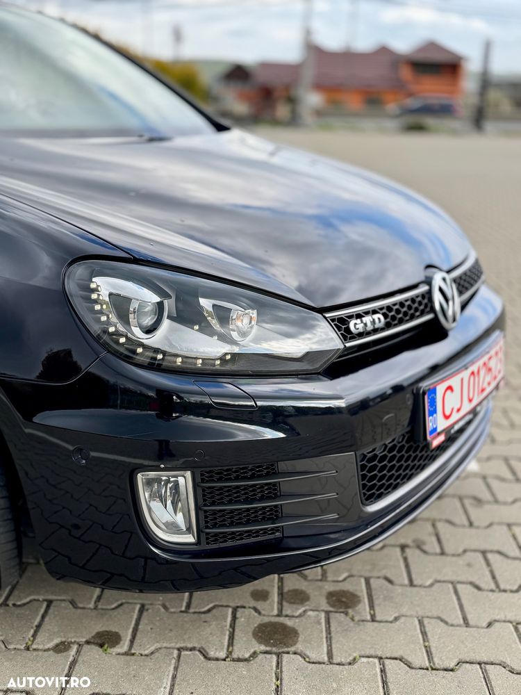 Volkswagen Golf 2.0 TDI DPF GTD - 2