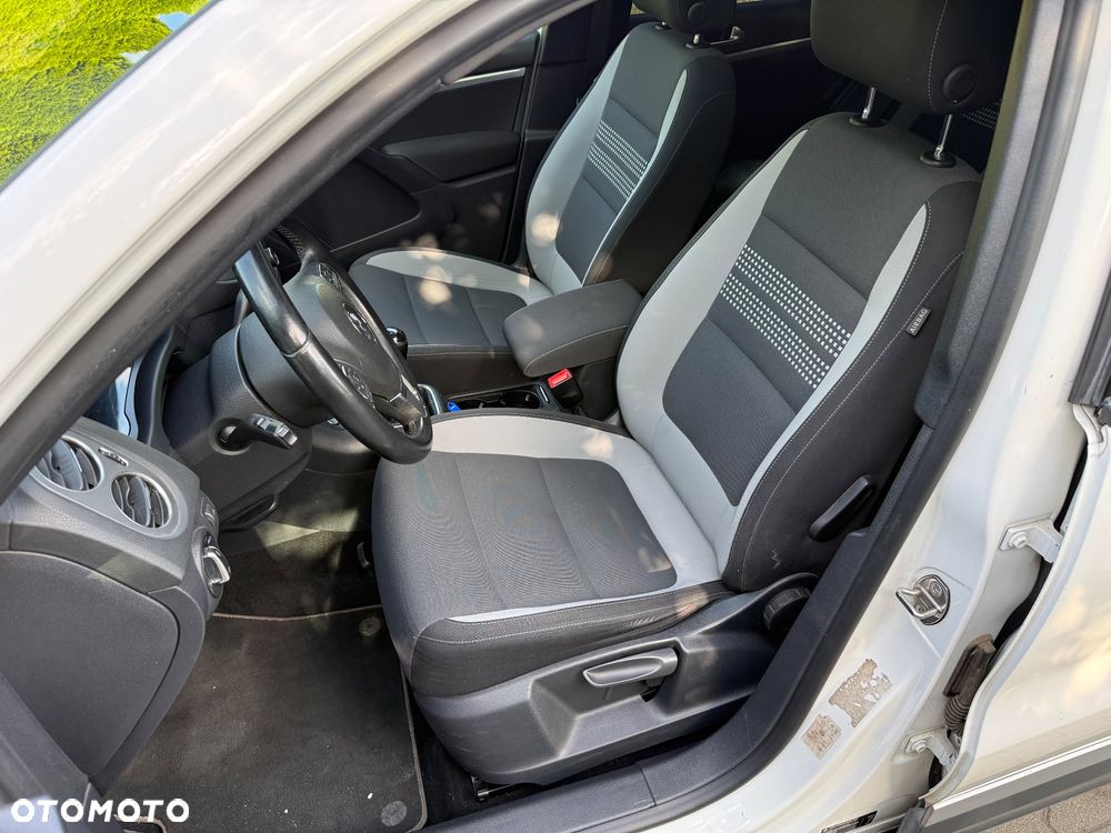 Volkswagen Tiguan 2.0 TDI DPF BlueMotion Technology Life - 9