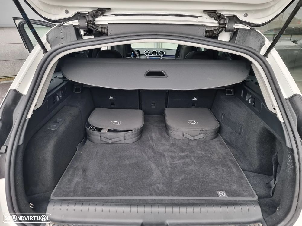 Mercedes-Benz C 300 e T 9G-TRONIC AMG Line - 37