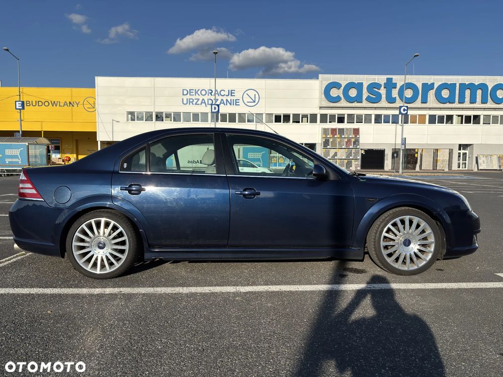 Ford Mondeo V6 ST 220 - 14