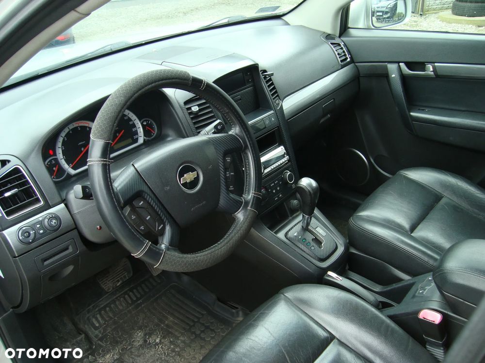 Chevrolet Captiva - 8
