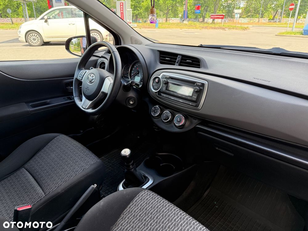 Toyota Yaris 1.0 Active - 11