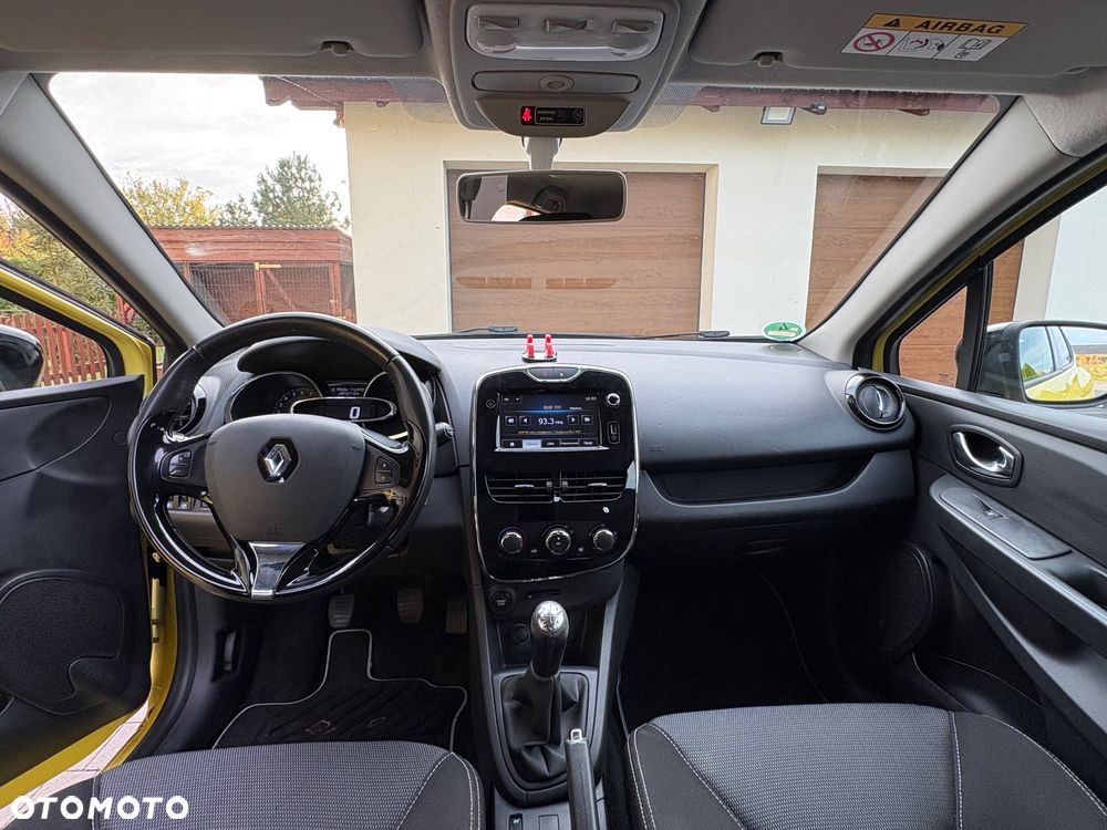 Renault Clio - 8