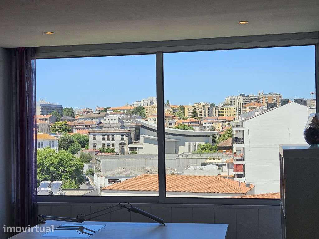 Apartamento T1 no Centro do PORTO - Excelente Oportunidade de Inves... - Grande imagem: 2/22