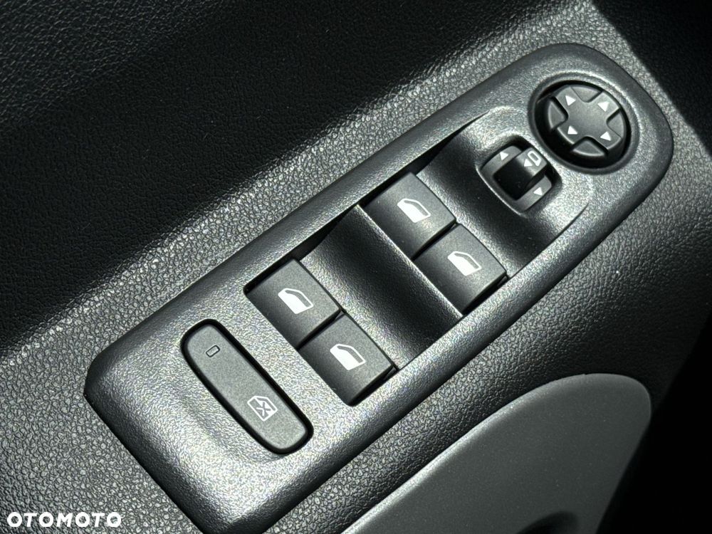 Toyota Proace City Verso 1.2 D-4T Family - 18