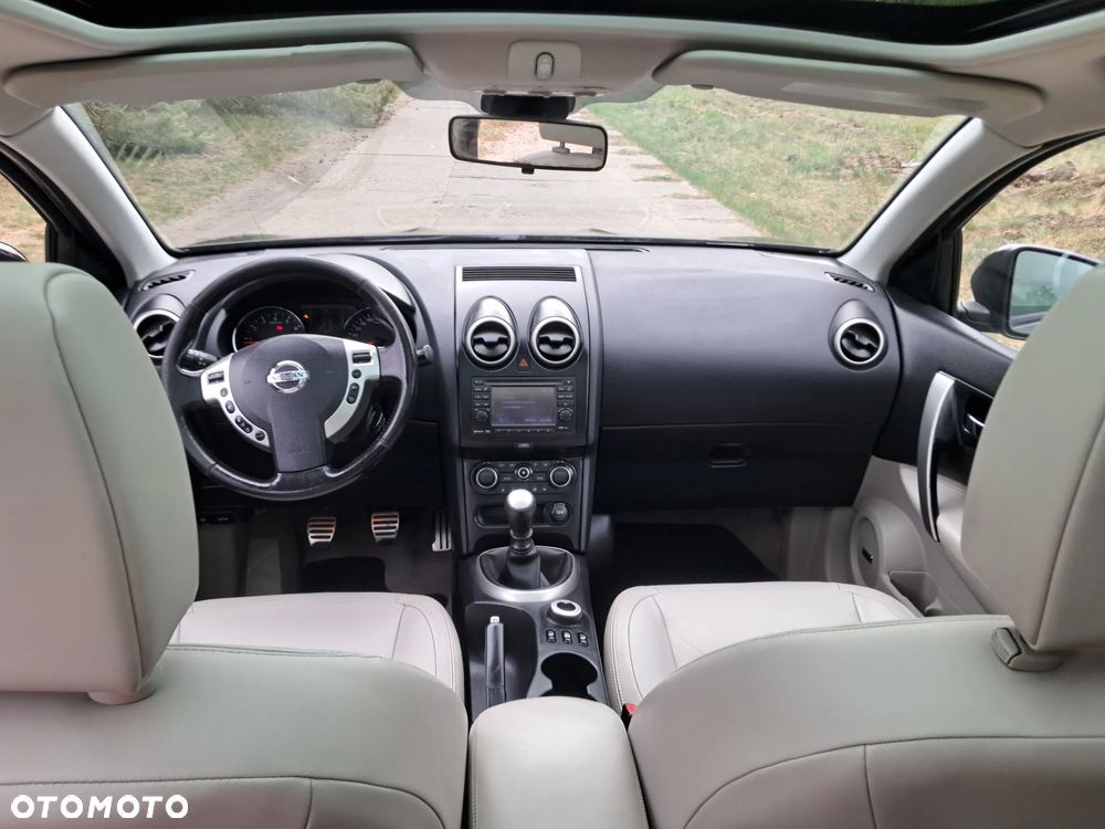 Nissan Qashqai+2 2.0 4x4 Tekna Premium - 26