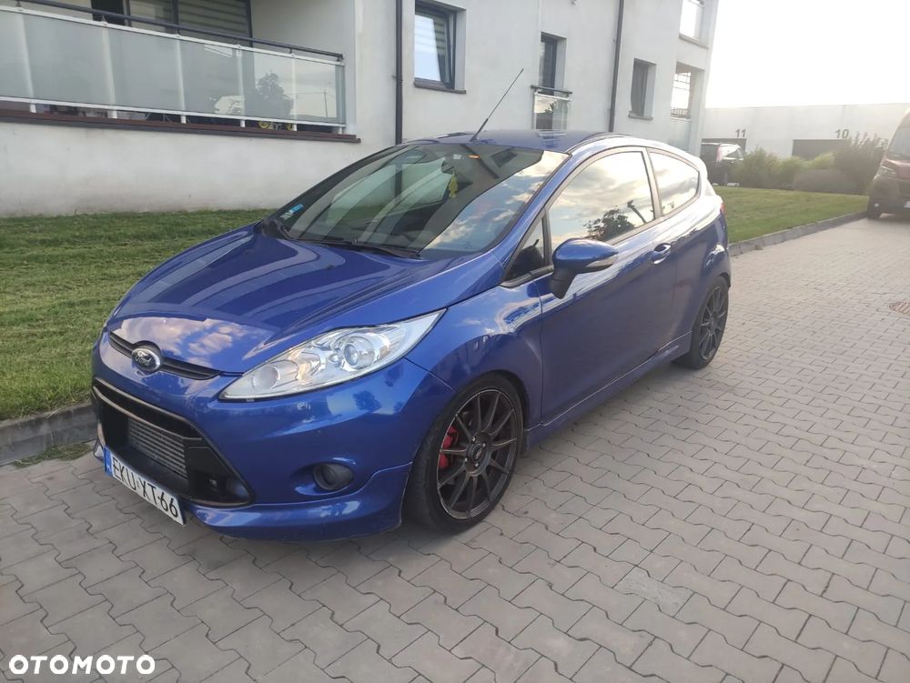 Ford Fiesta - 1