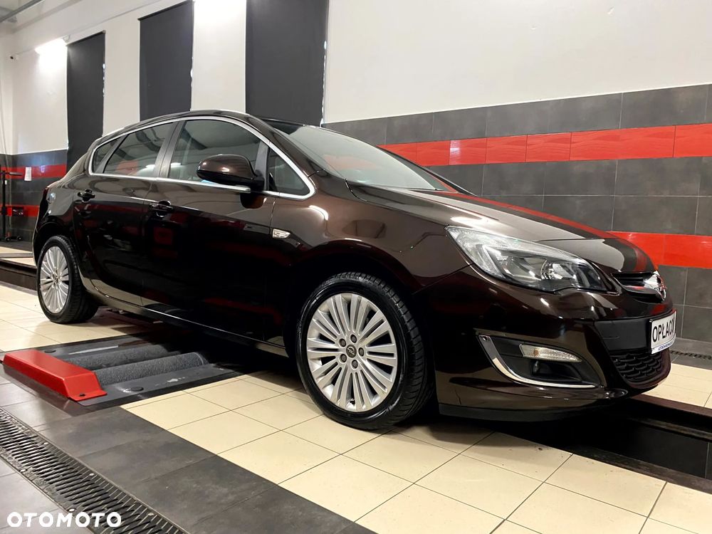 Opel Astra 1.4 ecoFLEX Cosmo - 6