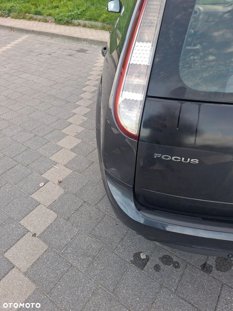 Ford Focus - 10