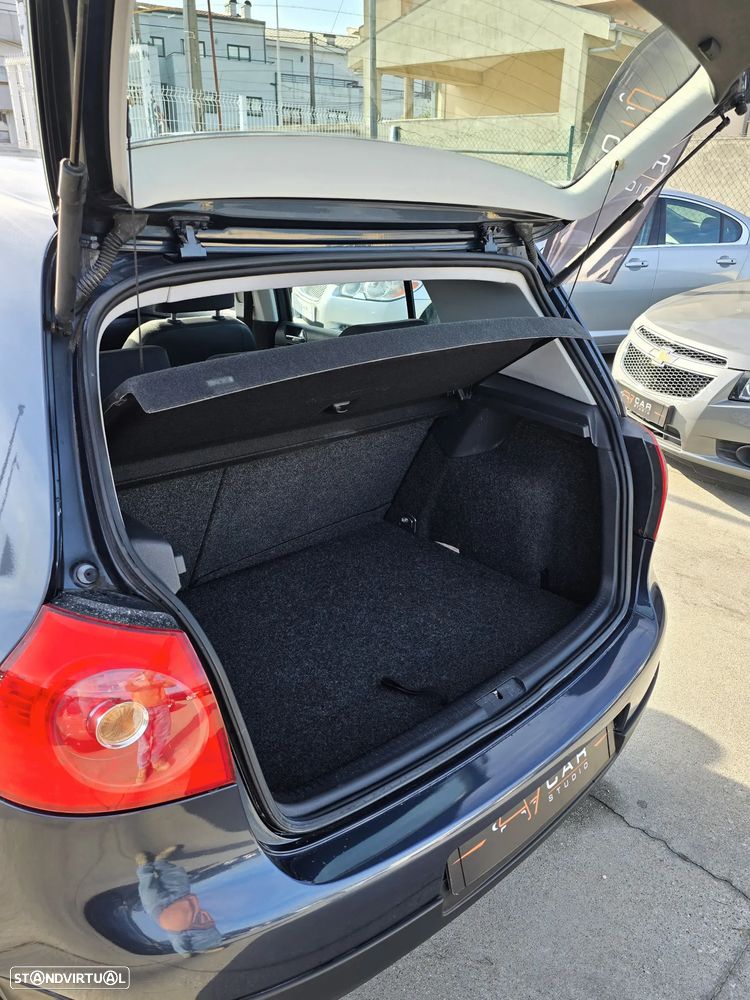 VW Golf 1.4 FSi Trendline - 17