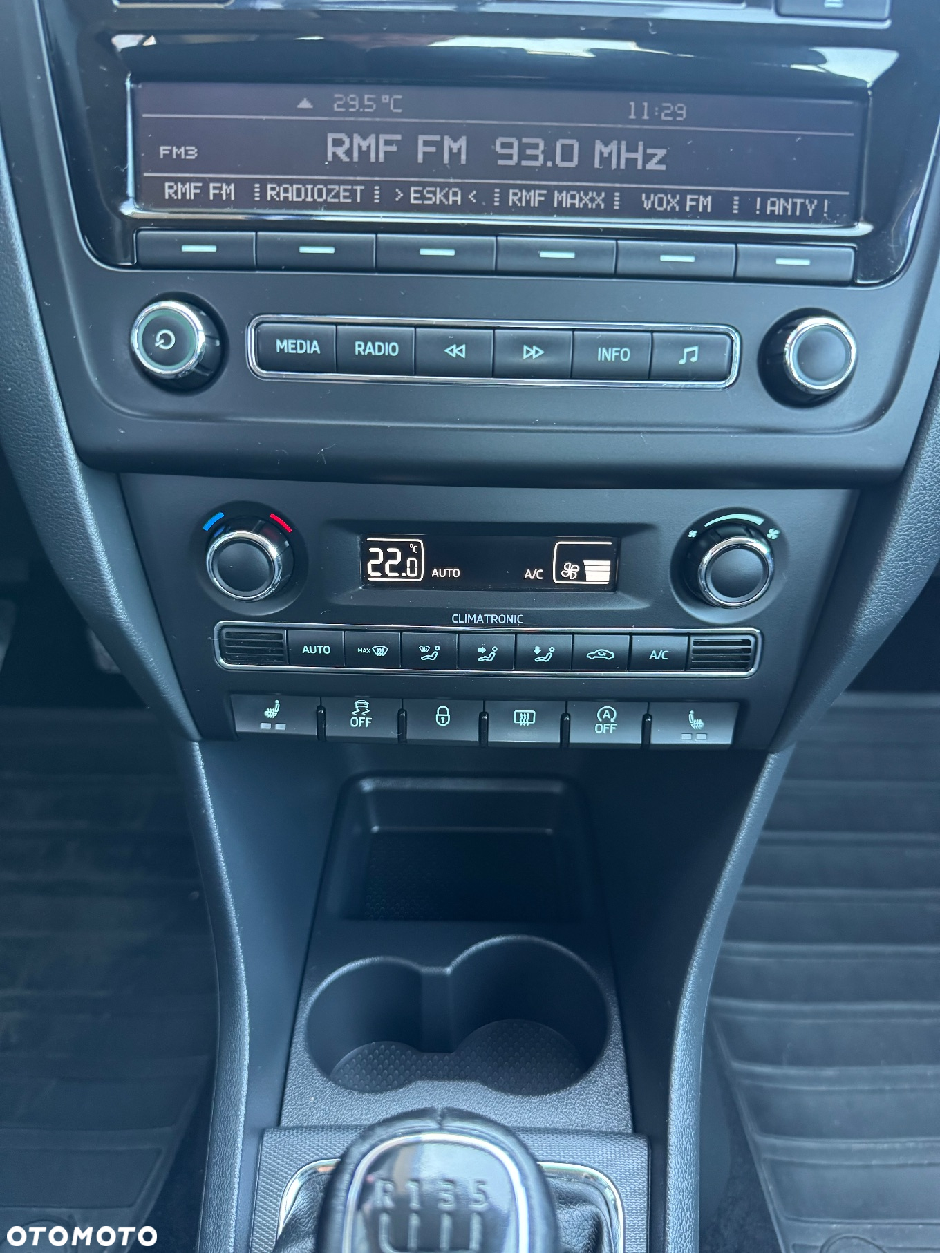 Skoda RAPID 1.2 TSI Elegance - 17