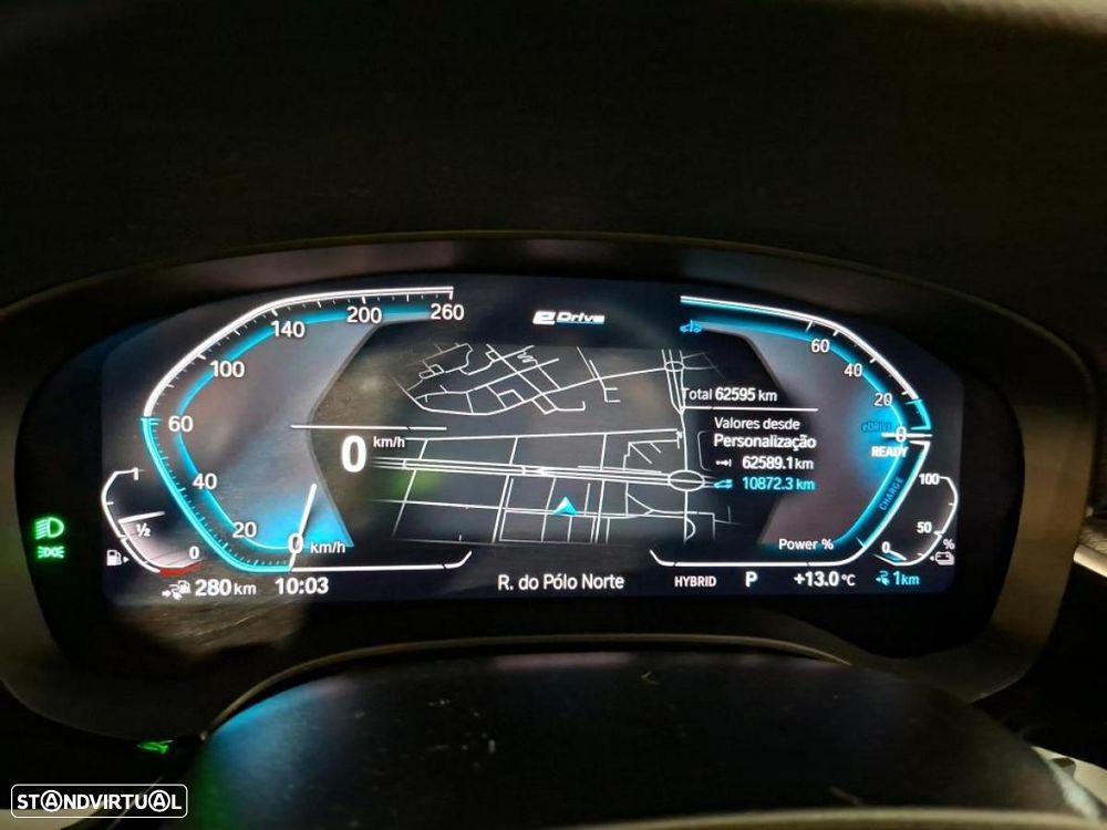 BMW 520 i Pack Desportivo M - 4