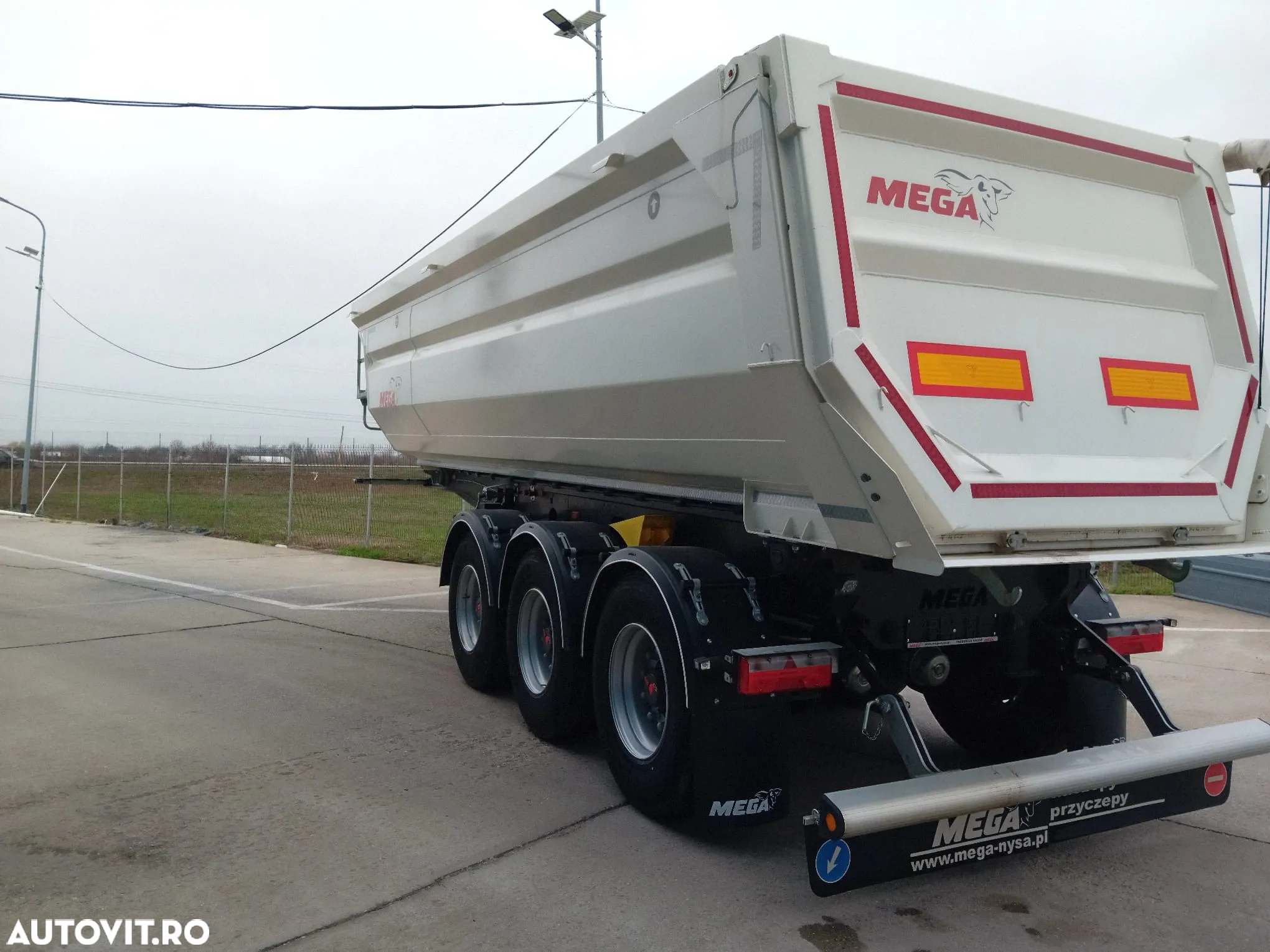 Mega 28m3 BASCULABILA,BALAST,HARDOX–NOUA/TOP! - 8