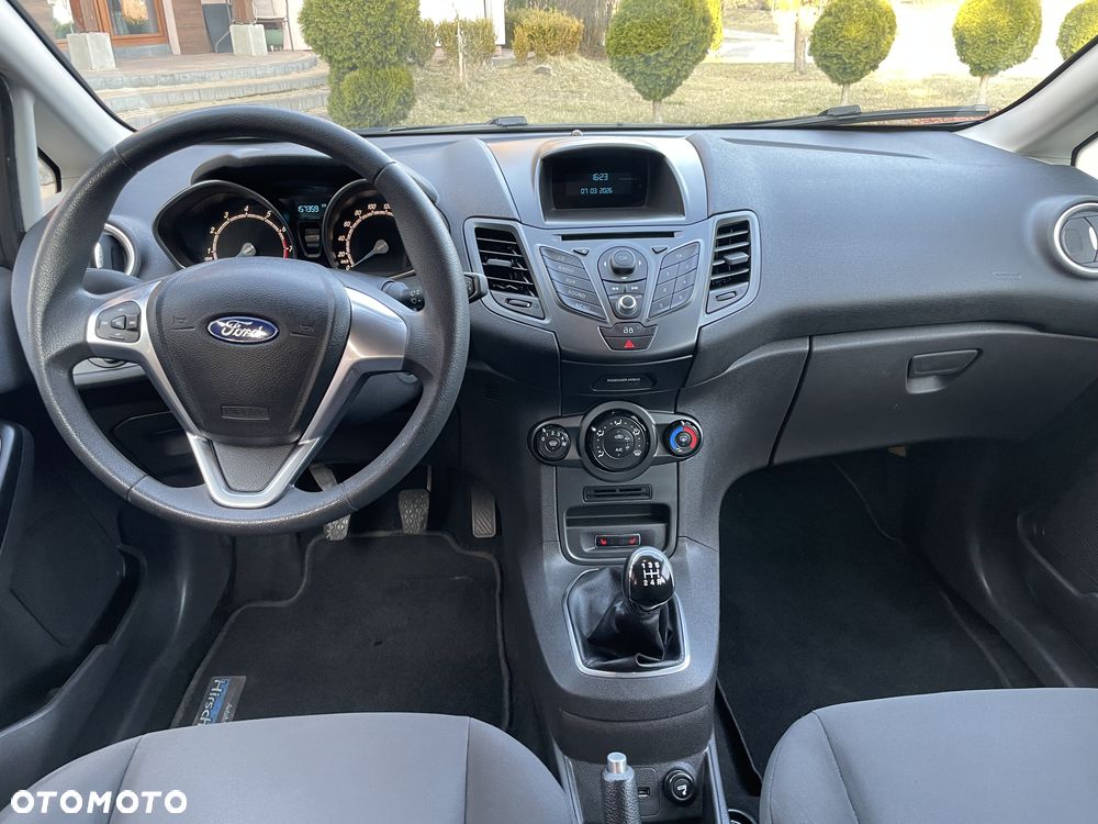 Ford Fiesta 1.25 Champions Edition - 10