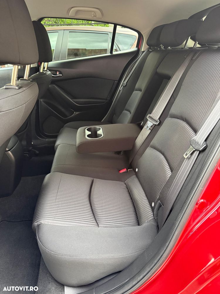 Mazda 3 - 34