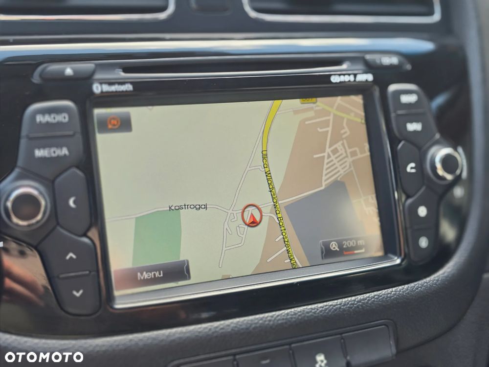 Kia Ceed - 31