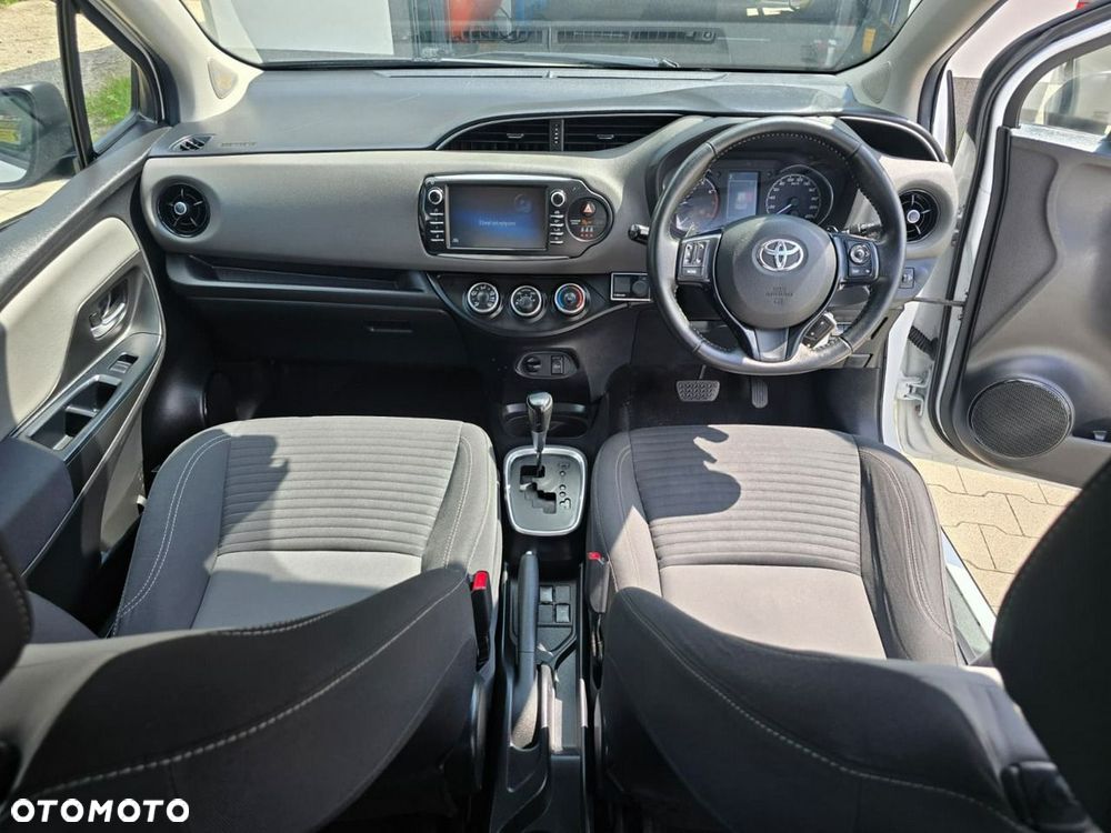 Toyota Yaris - 14
