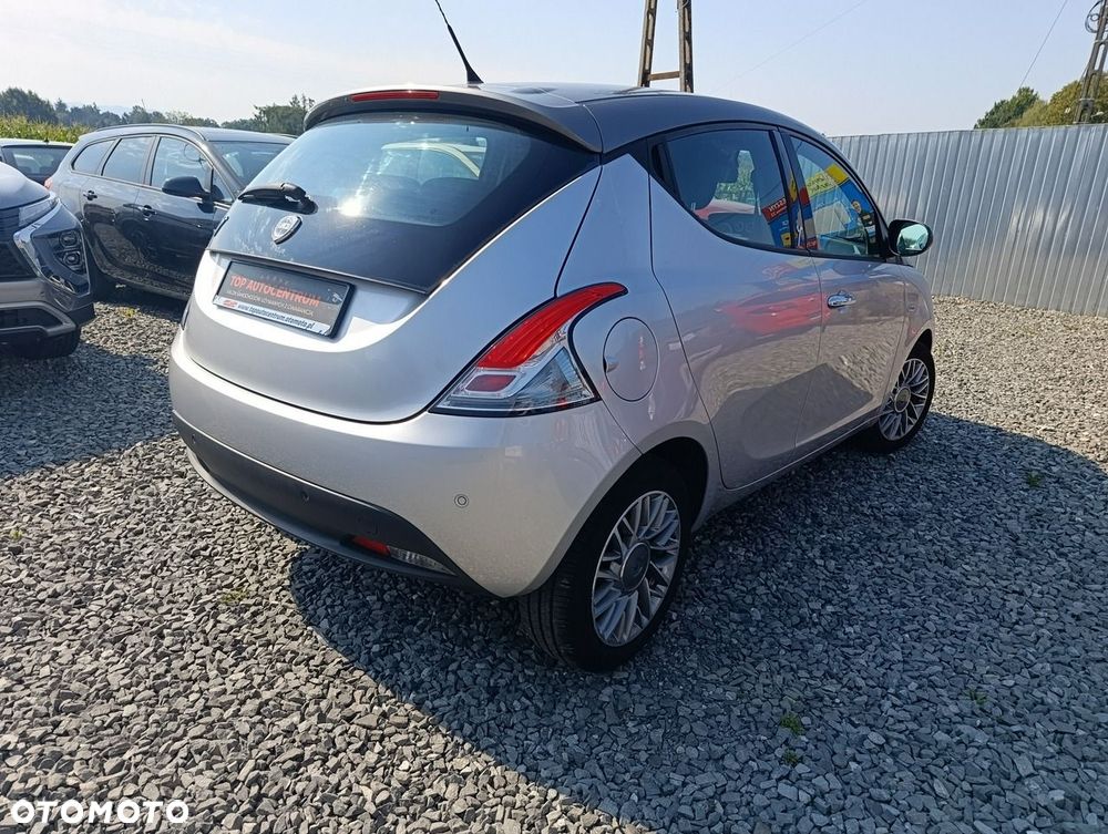 Lancia Ypsilon 1.2 8V Gold S&S EU6 - 6