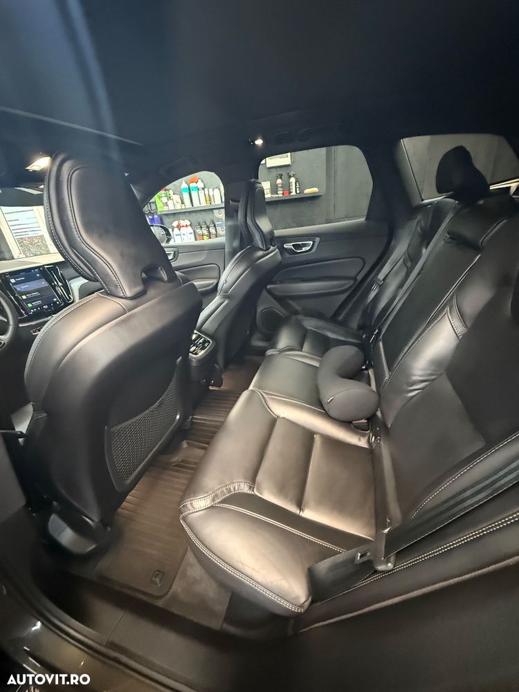 Volvo XC 60 B5 B AWD Geartronic RDesign - 14