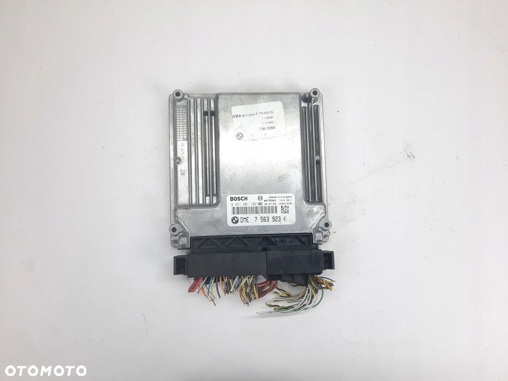 KOMPUTER STEROWNIK SILNIKA BMW E46 N46B20 0261201102 7563923 - 1