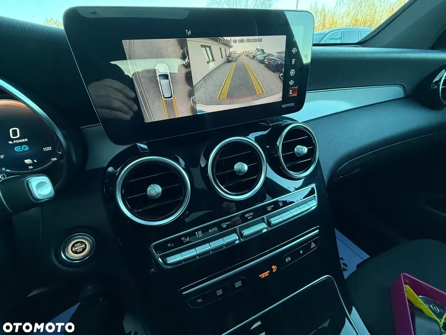 Mercedes-Benz GLC 300 d 4Matic 9G-TRONIC AMG Line - 36