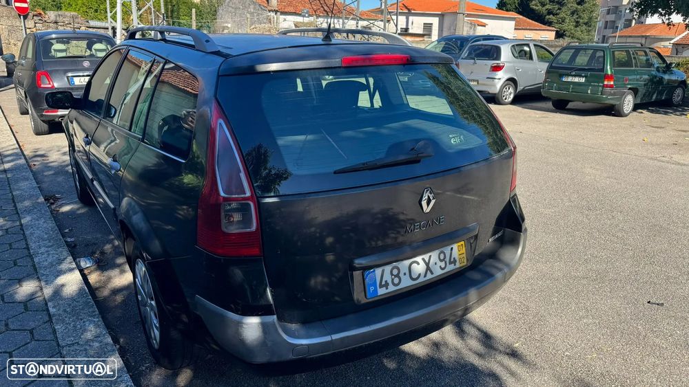 Renault Mégane Break 1.5 dCi Confort - 4