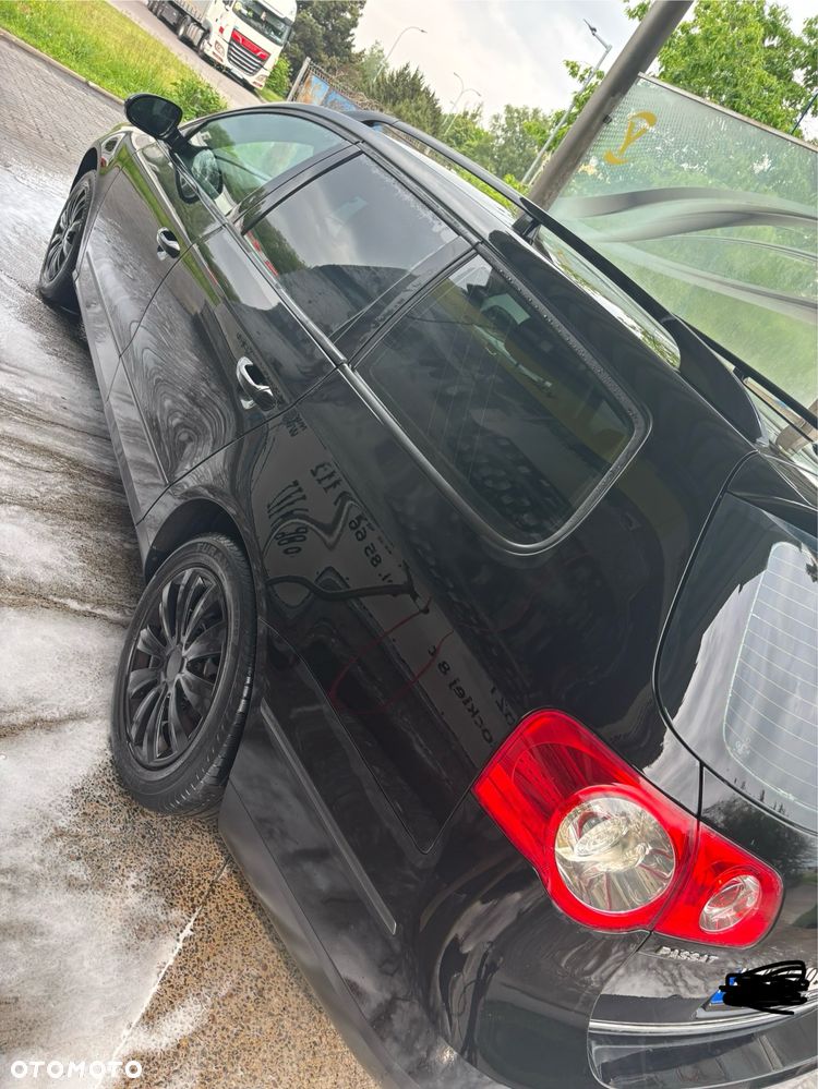 Volkswagen Passat - 5