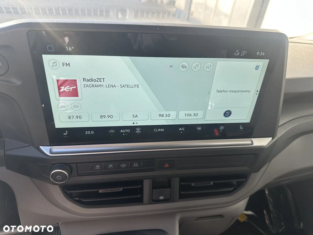 Volkswagen Transporter T7 - 11