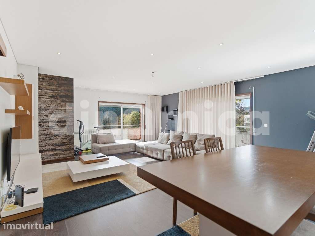 Apartamento T4 - Grande imagem: 2/28