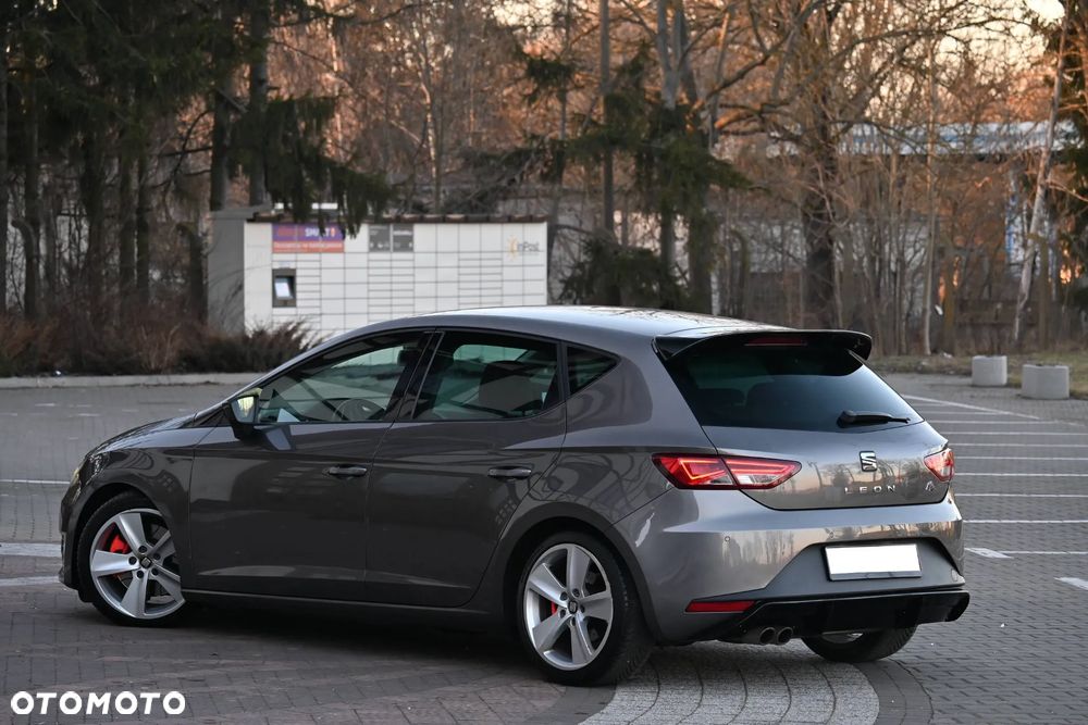 Seat Leon 2.0 TDI DPF Start&Stop DSG FR - 22