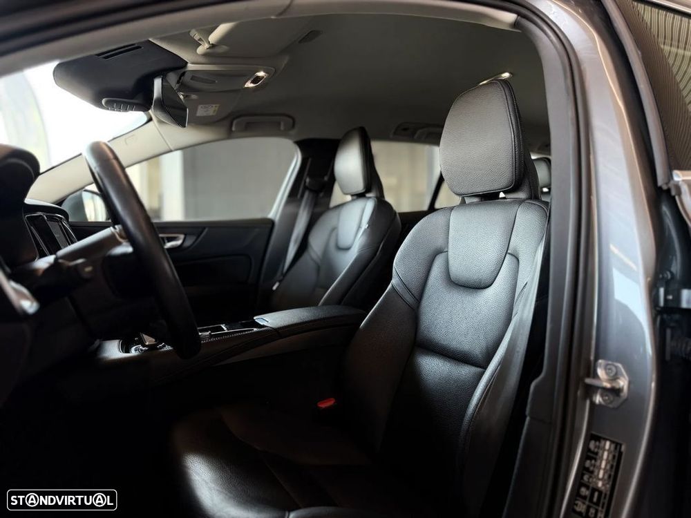 Volvo V60 2.0 T6 AWD TE R-Design - 18