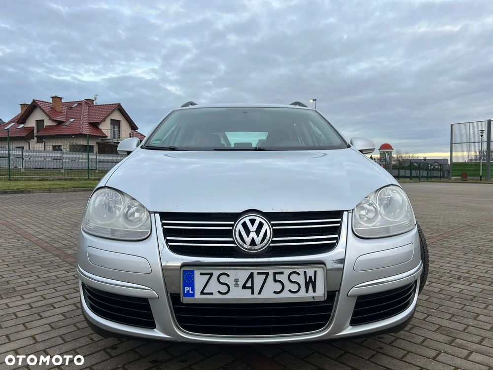 Volkswagen Golf 2.0 TDI DPF Comfortline - 3