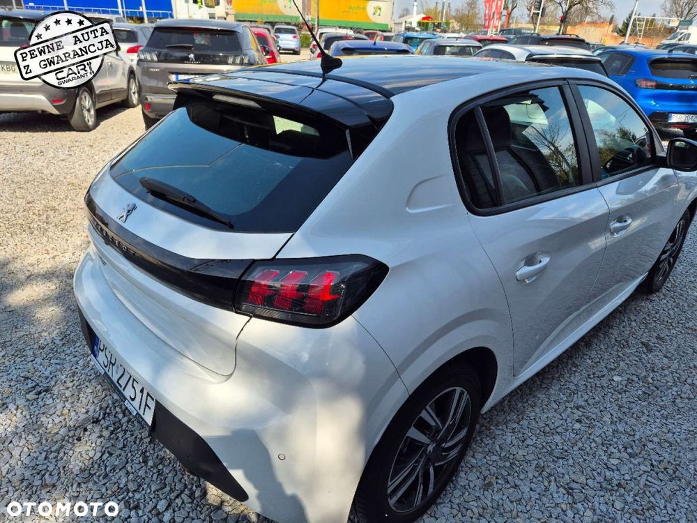 Peugeot 208 - 6