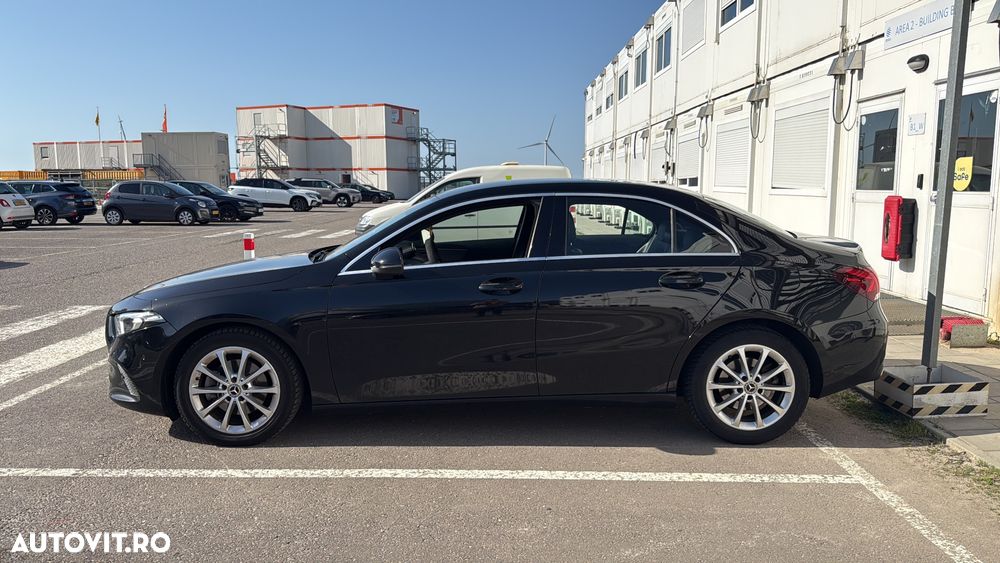 Mercedes-Benz A 200 4MATIC Aut. - 4