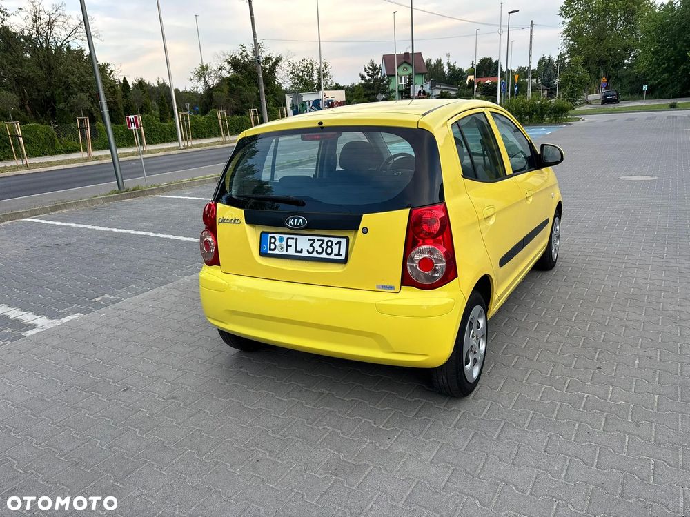 Kia Picanto - 21