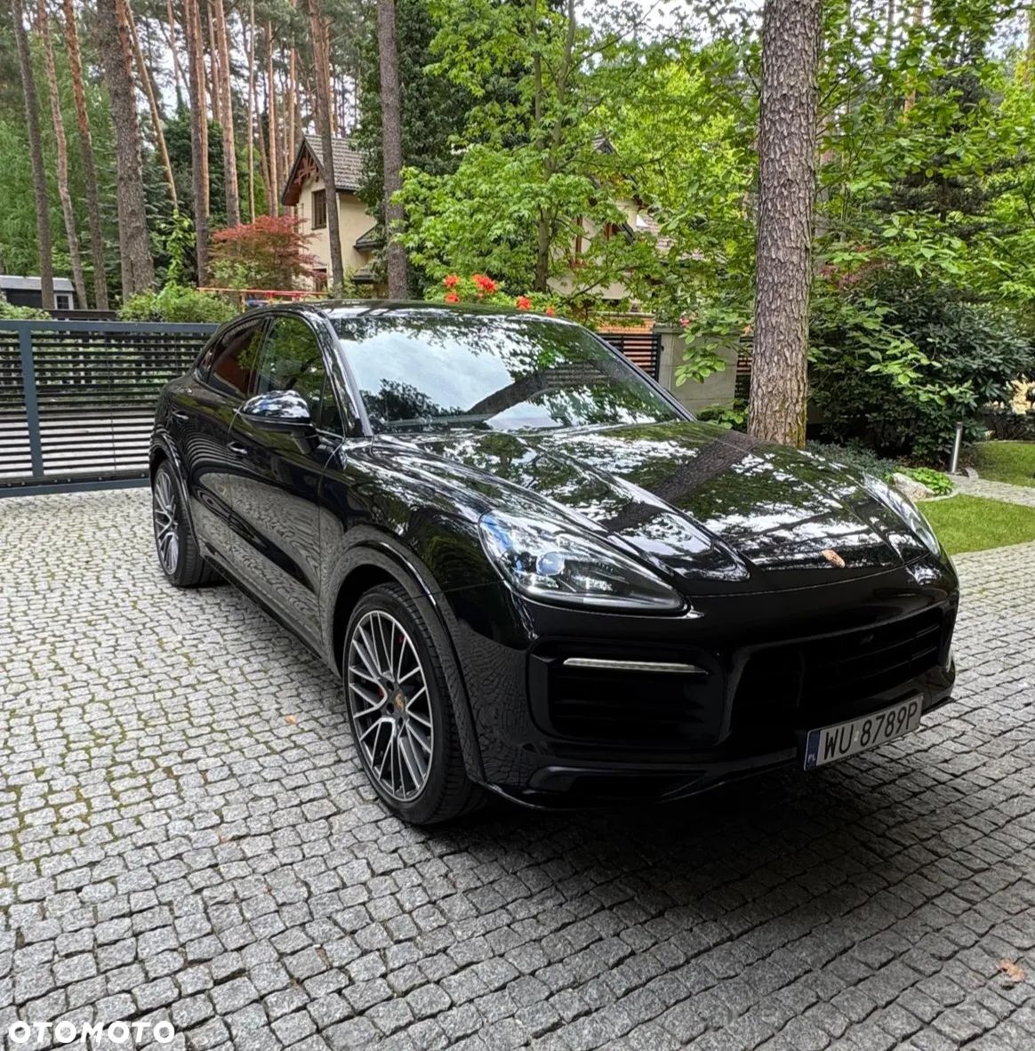 Porsche Cayenne Coupe GTS - 1