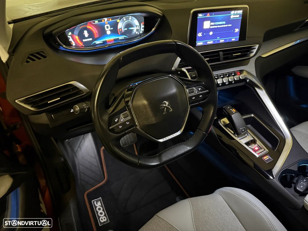 Peugeot 3008 1.6 BlueHDi Allure EAT6 J18 - 26
