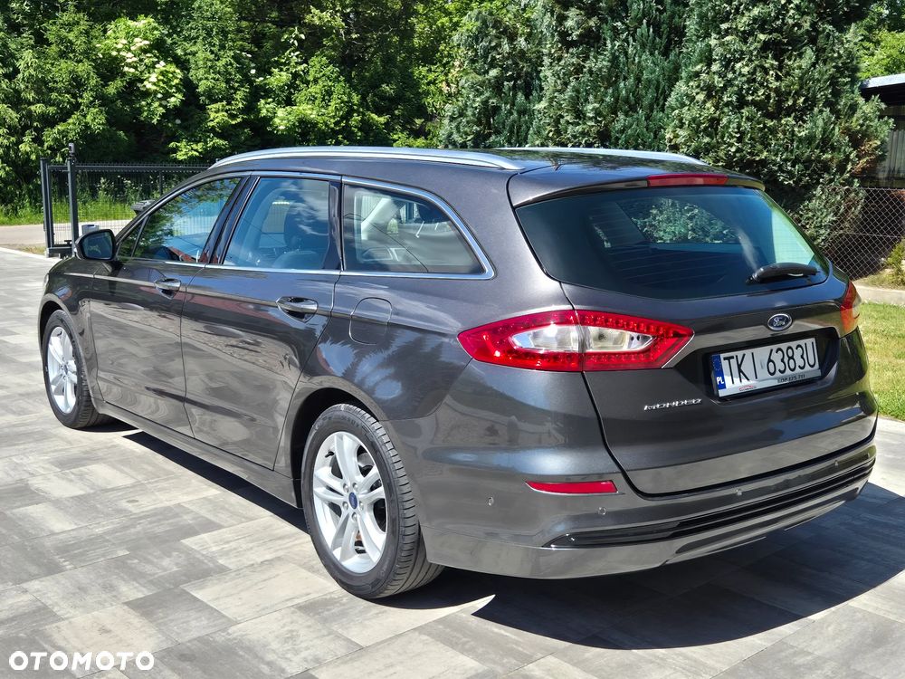 Ford Mondeo 2.0 TDCi Titanium PowerShift - 11