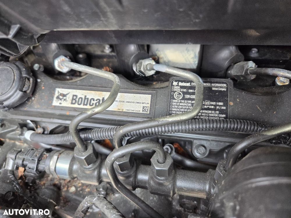 Bobcat PE SENILE, NOU, SUPER PROMOTIE 46900 EUR+Tva, furci, cupa multifuncitonala 4x1, ridica 717kg, masa operationala 3t, motor Bobcat 41kW, cabina inchisa, inst hidr suplimentara, posibilitate leasing 5 ani-PROMOTIE 46900 EUR+Tva - 24